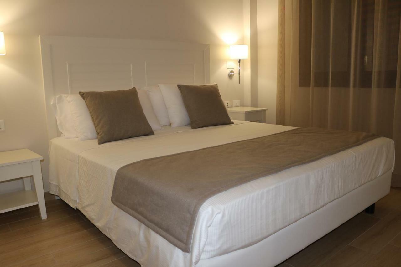 Nesea Bed And Breakfast ซานวิโต โลคาโป ภายนอก รูปภาพ